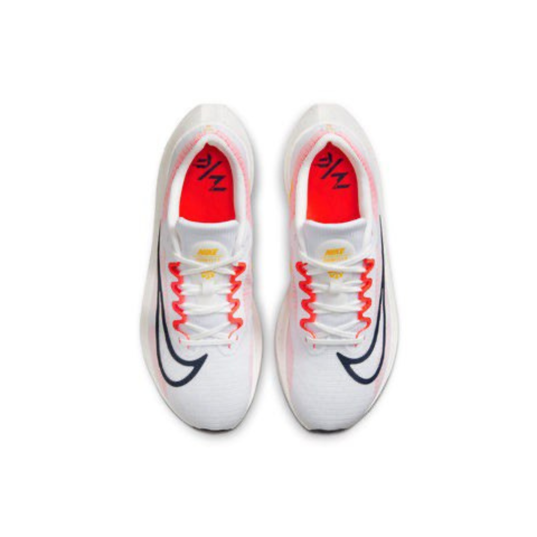 Zoom Fly 5