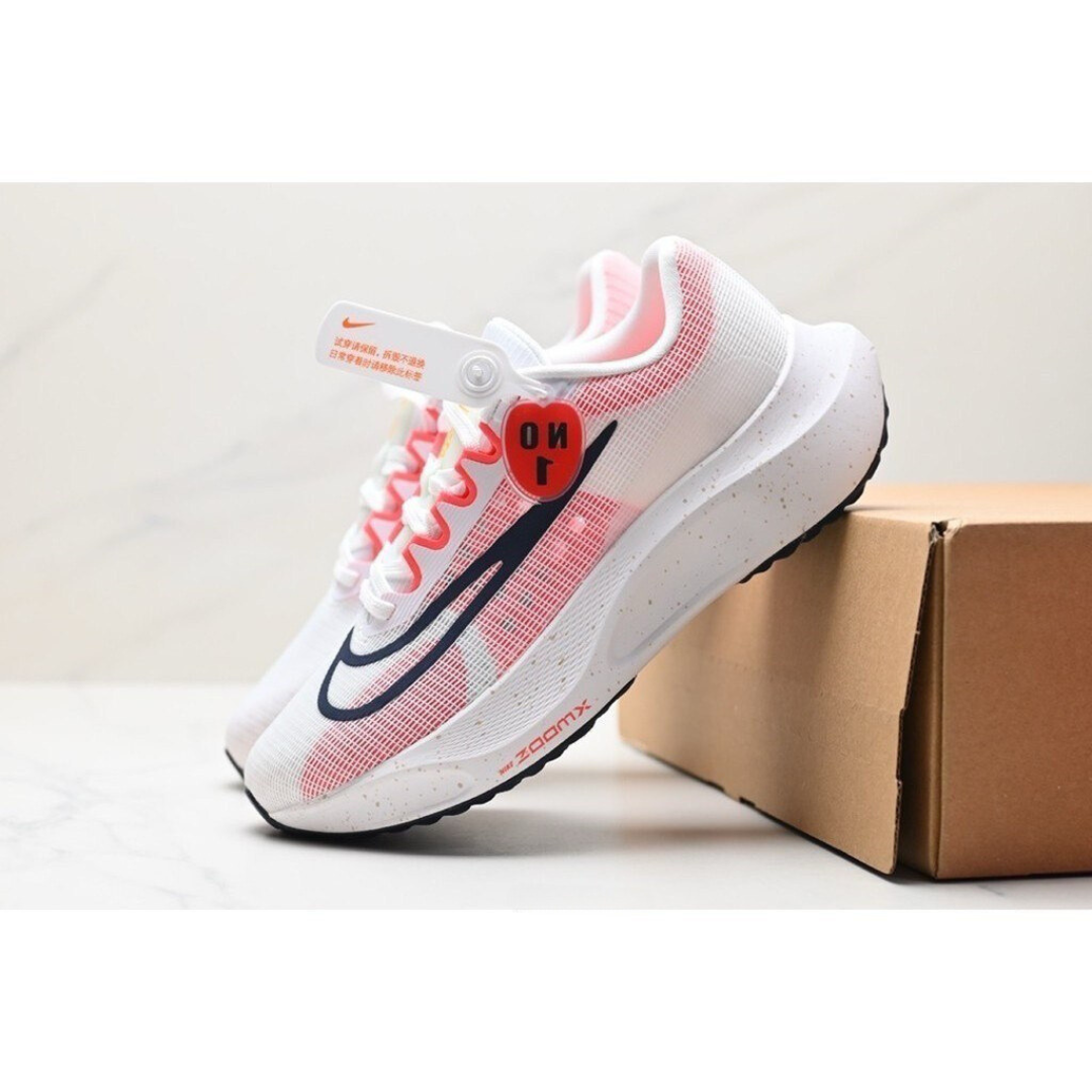 Zoom Fly 5