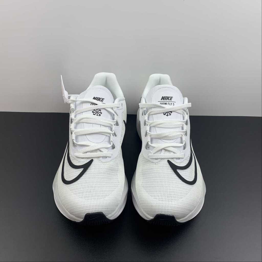Zoom Fly 5