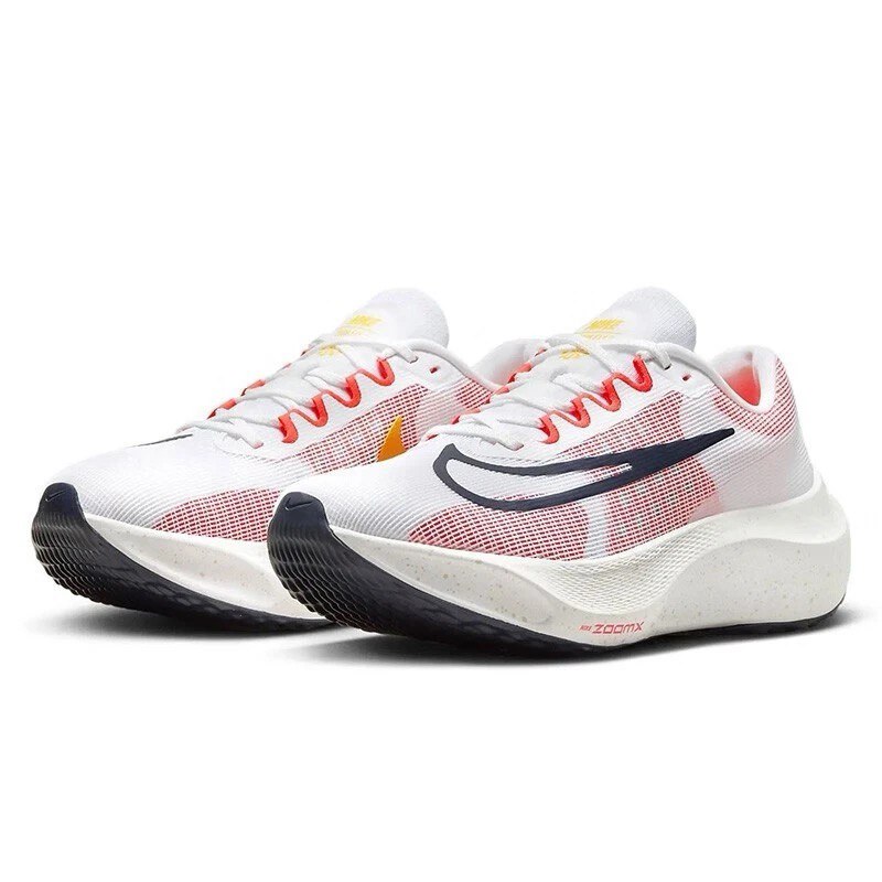 Zoom Fly 5