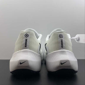 Zoom Fly 5