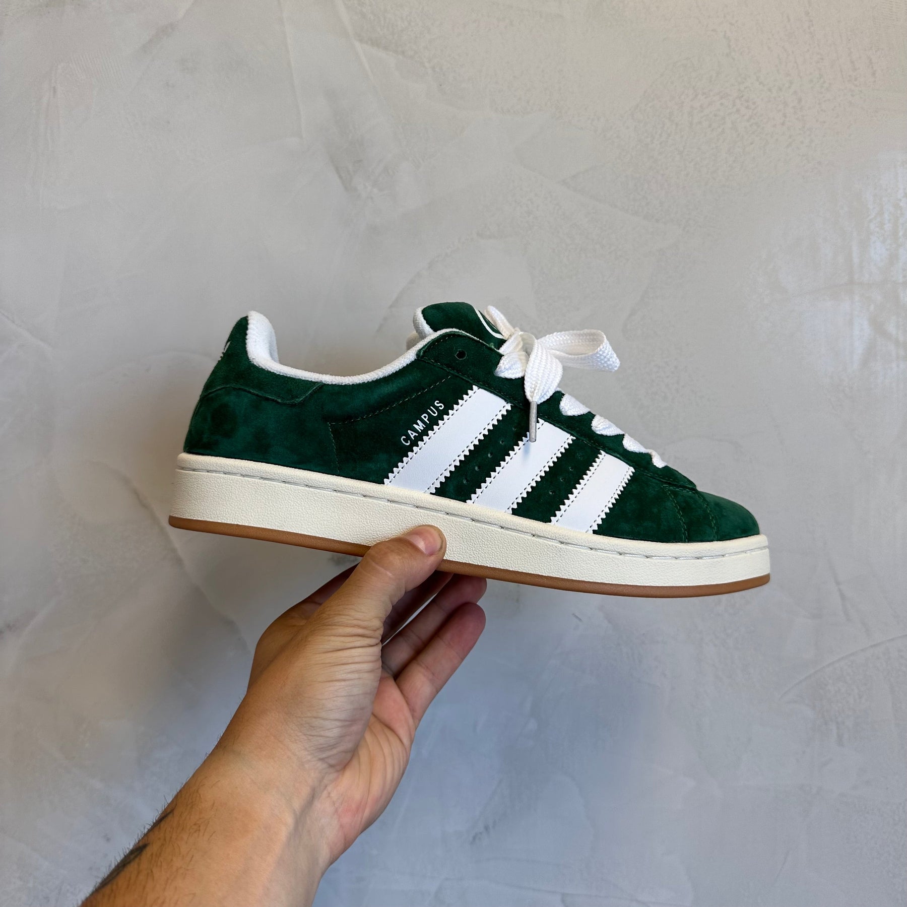 Adidas Campus 00s