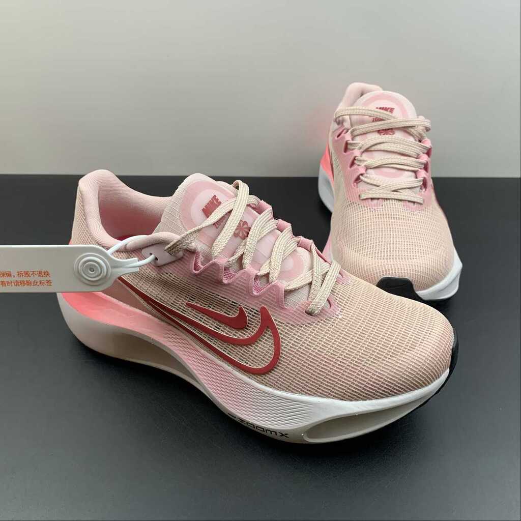 Nike Zoom Fly 5