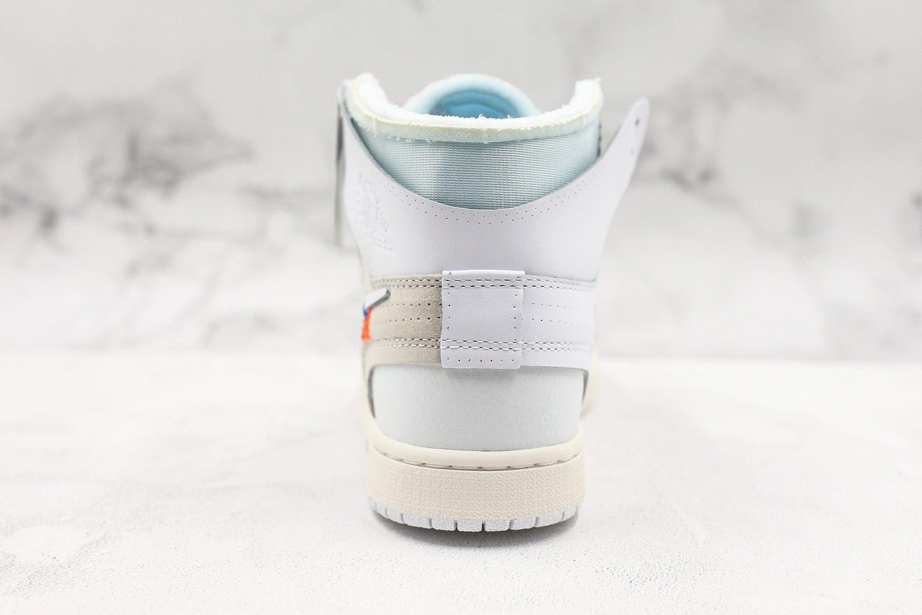 Nike Jordan 1 Retro High x Off White