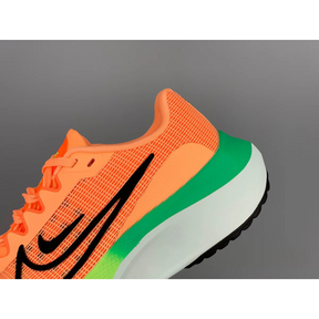 Zoom Fly 5