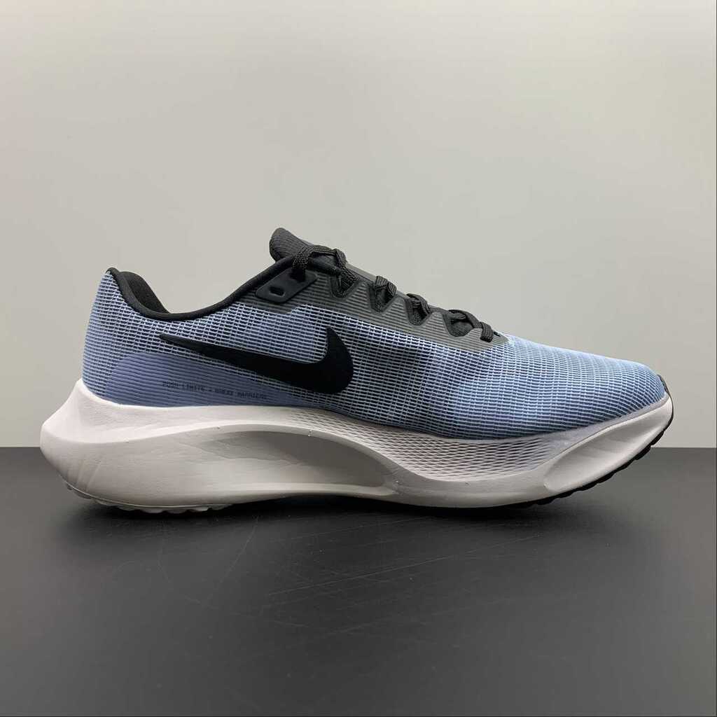 Nike Zoom Fly 5