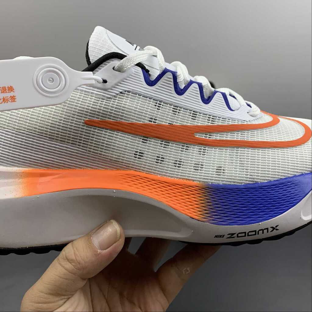 Nike Zoom Fly 5