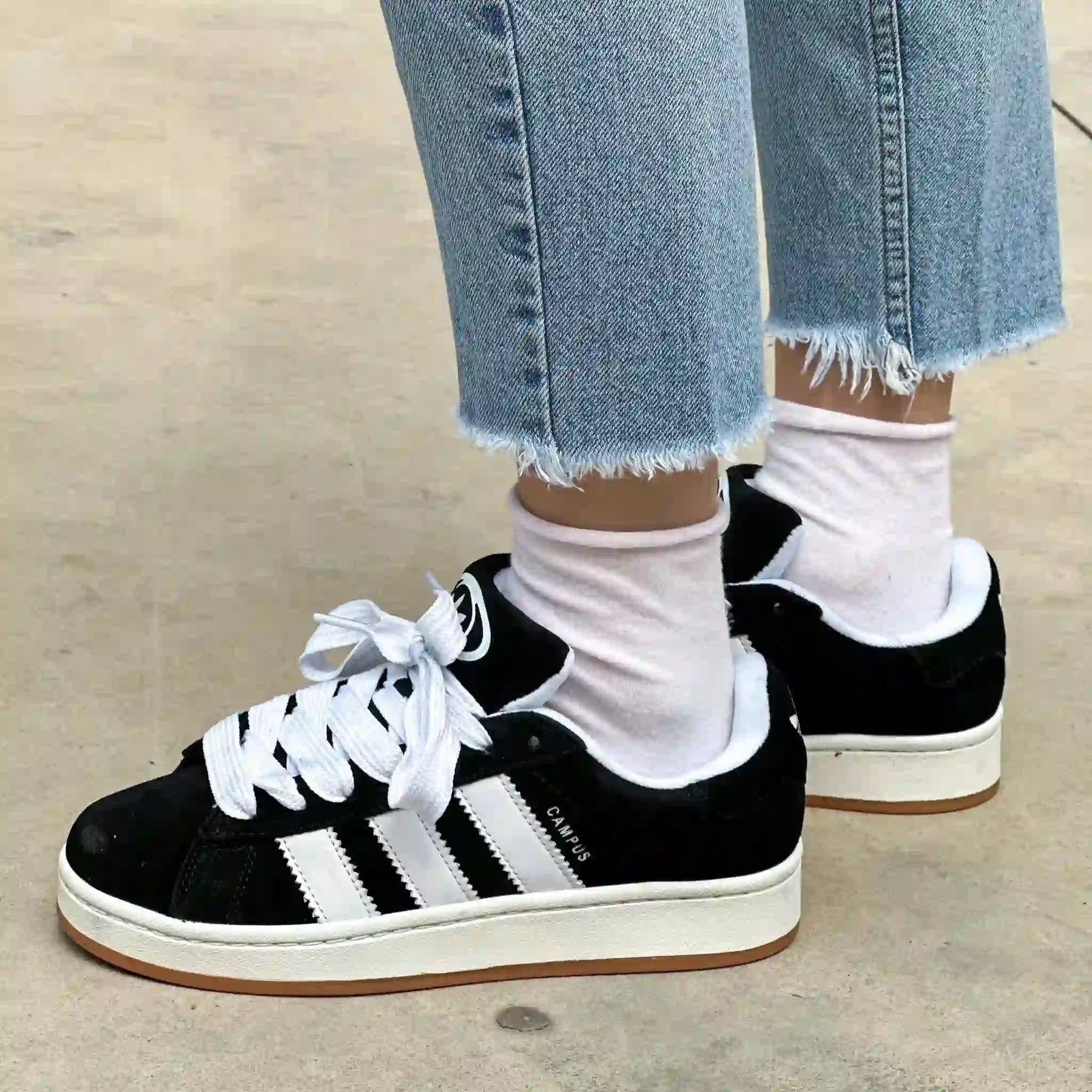 Adidas Campus 00s